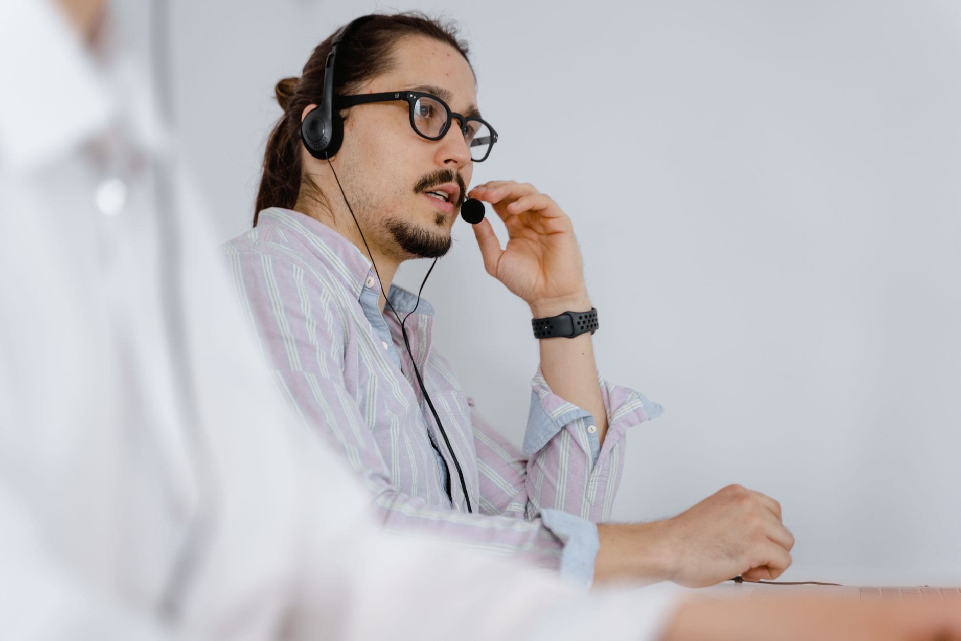 Ouigo téléphone : comment joindre le service client étape par étape