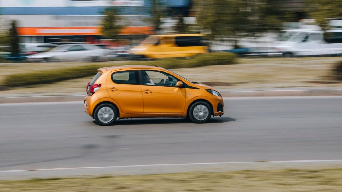 Voiture automatique pas cher : budget, modèles et vérifications